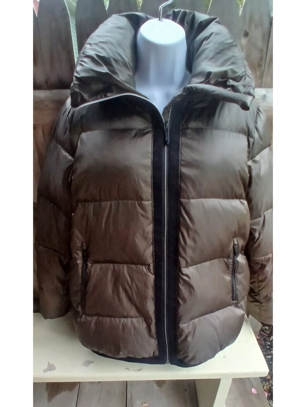 Women's BCBGMAXAZRIA  down/feather brown puffer coat size M.